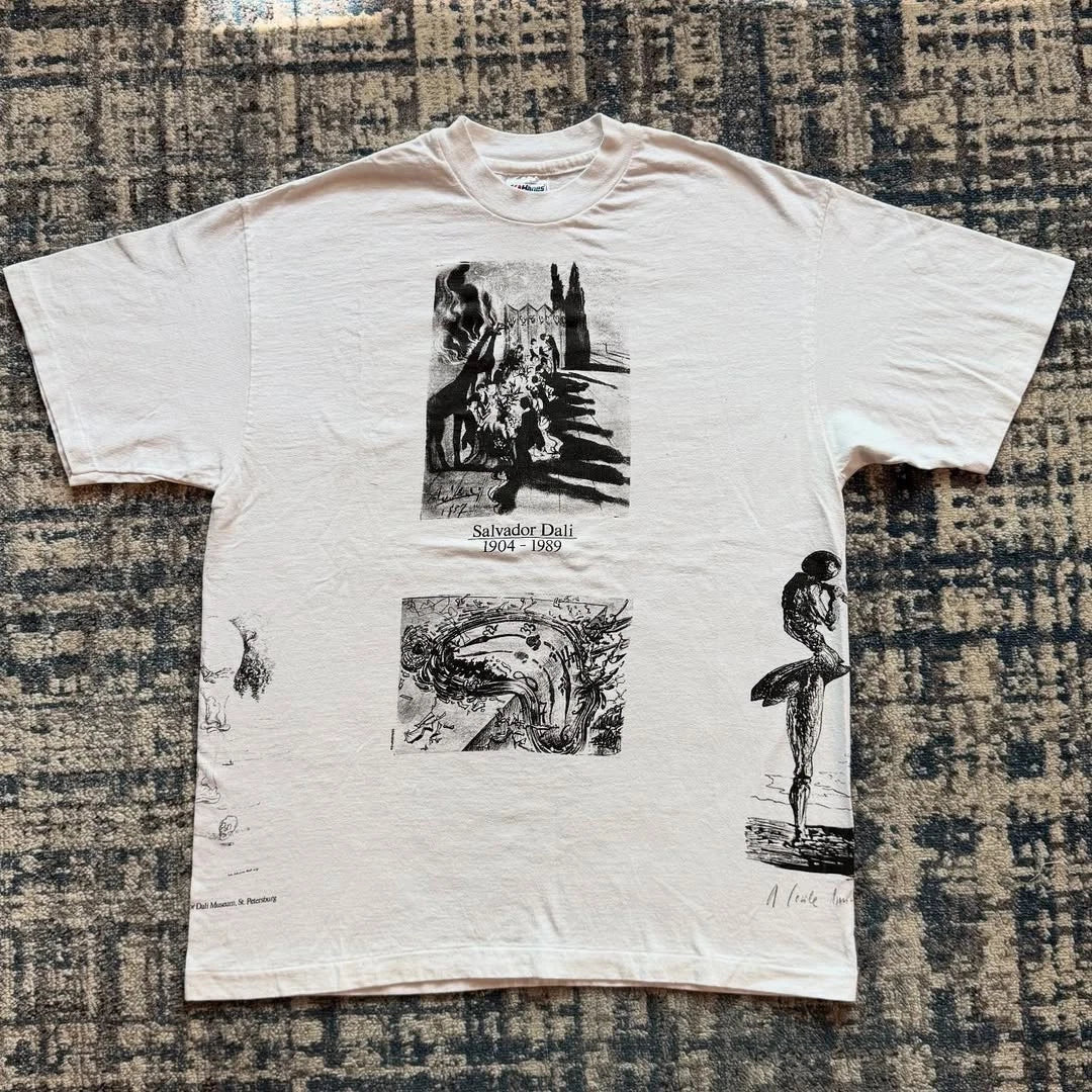 1989 SALVADOR DALI ALL OVER PRINT MEMORIAL Vintage T-Shirt Reprint