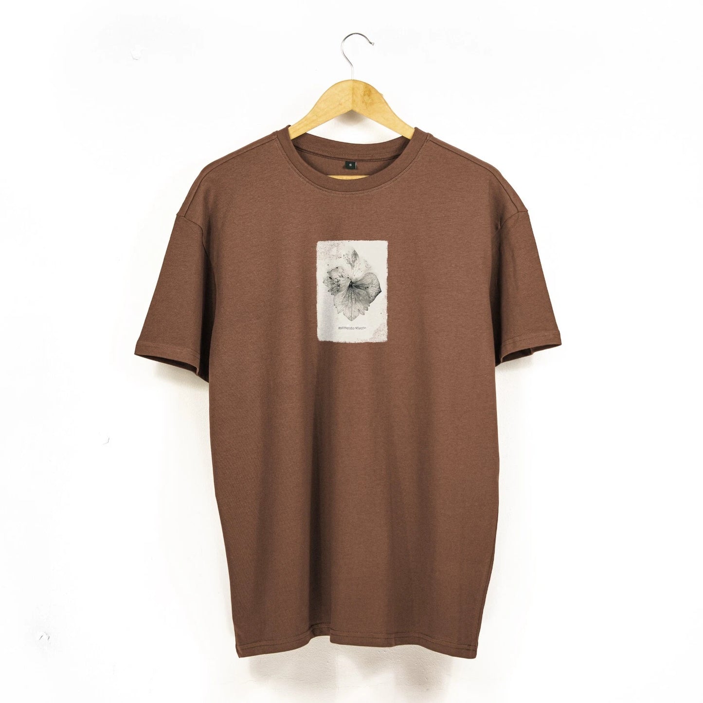 Unisex 'Memento Vivere - Remember To Live' Over-Sized Baggy T-Shirt