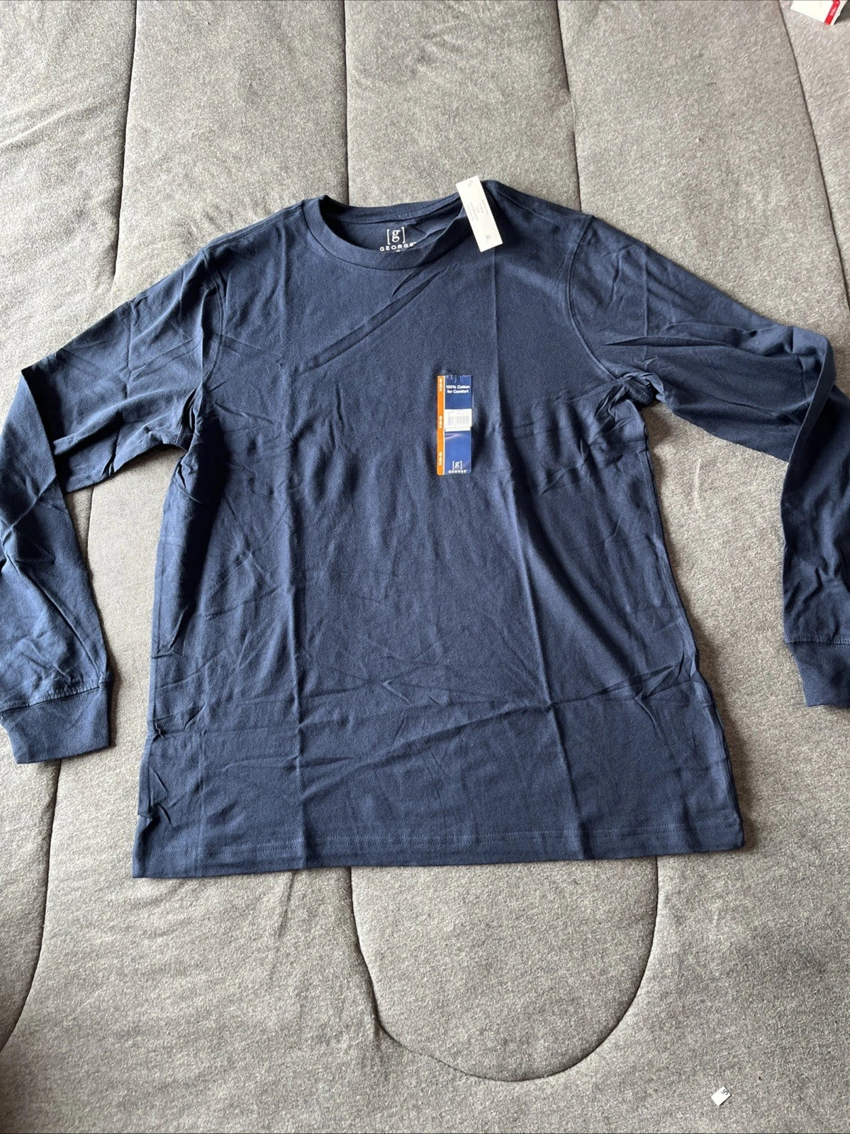 BRAND NEW " GEORGE " MEN'S SOLID DARK BLUE COTTON  LONG SLEEVE  T-SHIRT." M