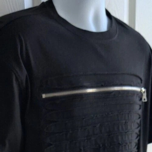 XL black, short sleeve, fashionable T- shirt, zipper accents, casual but unique