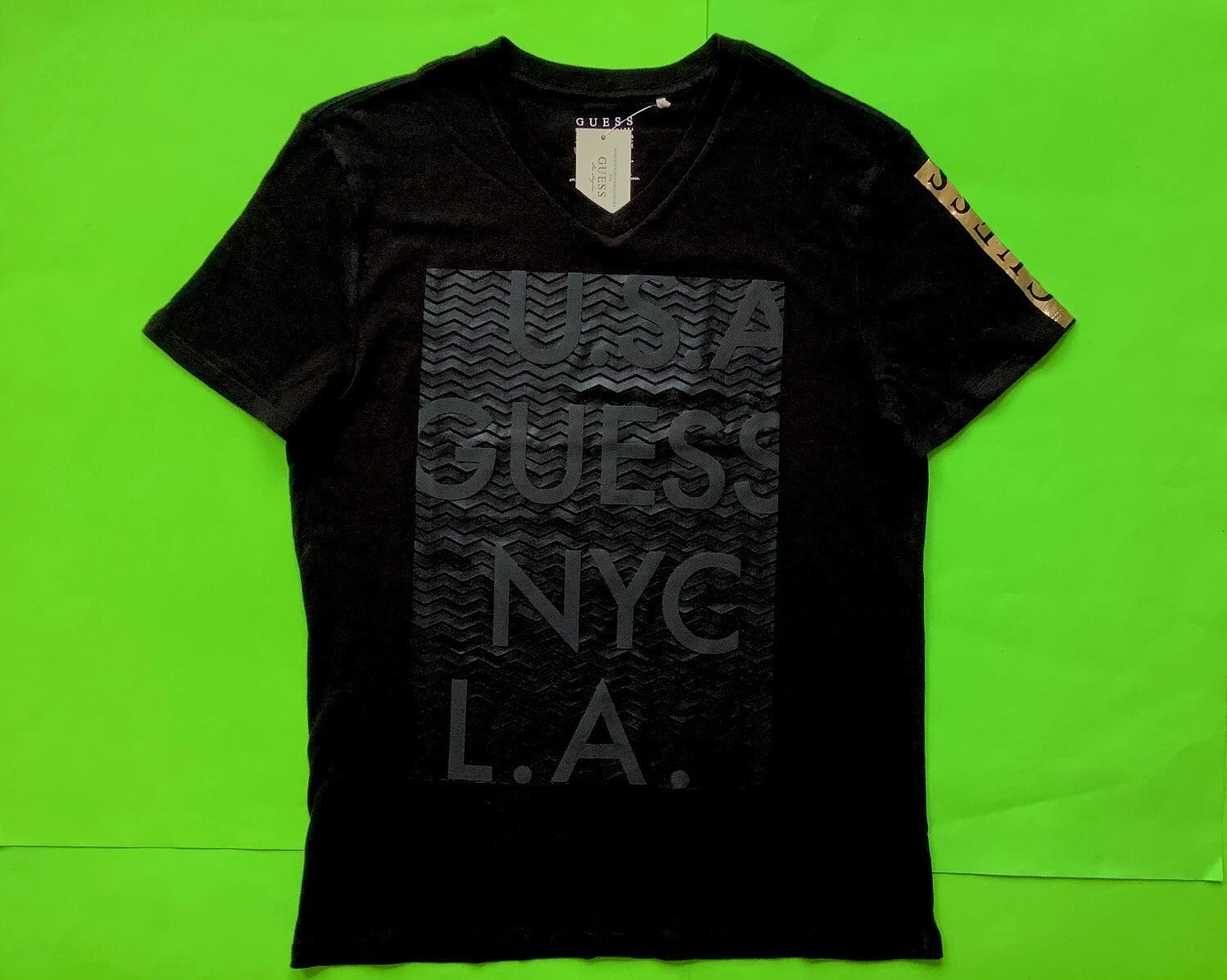 GUESS Los Angeles Men’s Short Sleeve T-Shirt NYC Size MEDIUM Black 100% Cotton