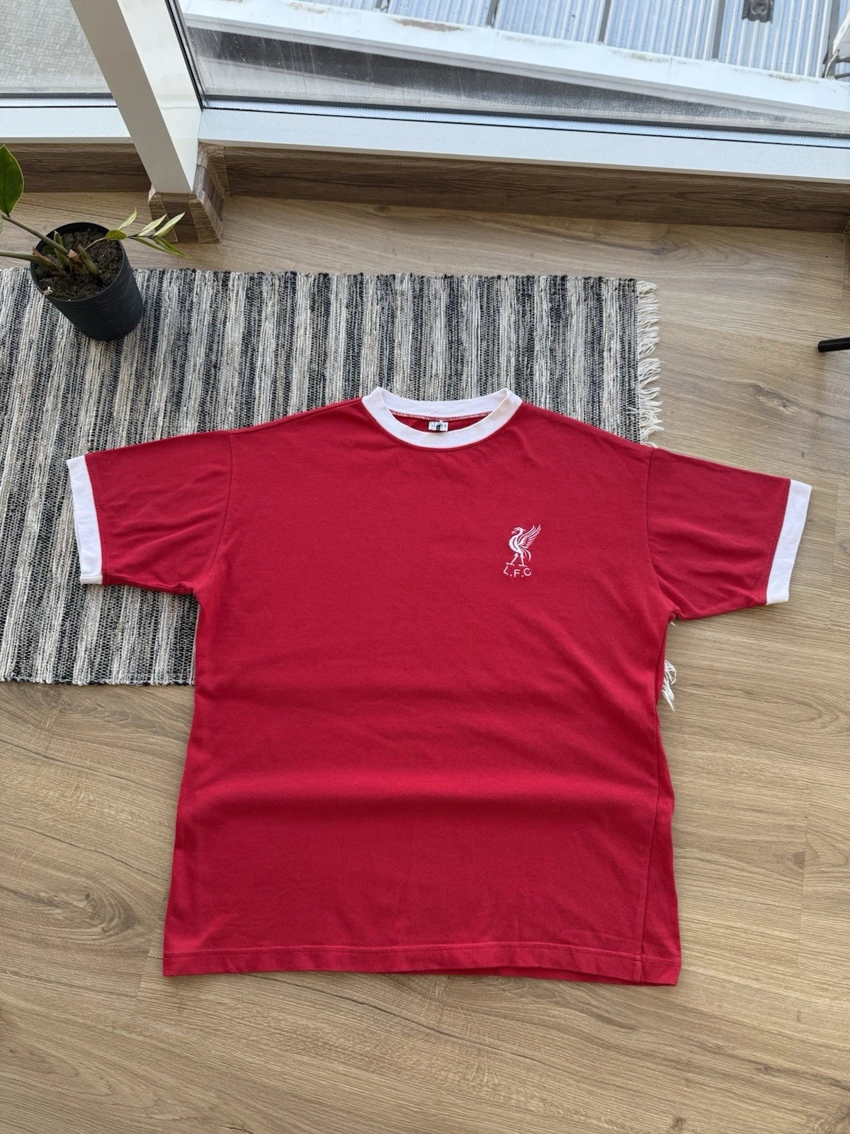 LIVERPOOL VINTAGE 80s COTTON FOOTBALL T-SHIRT SOOCER JERSEY RED L.F.C Sz M