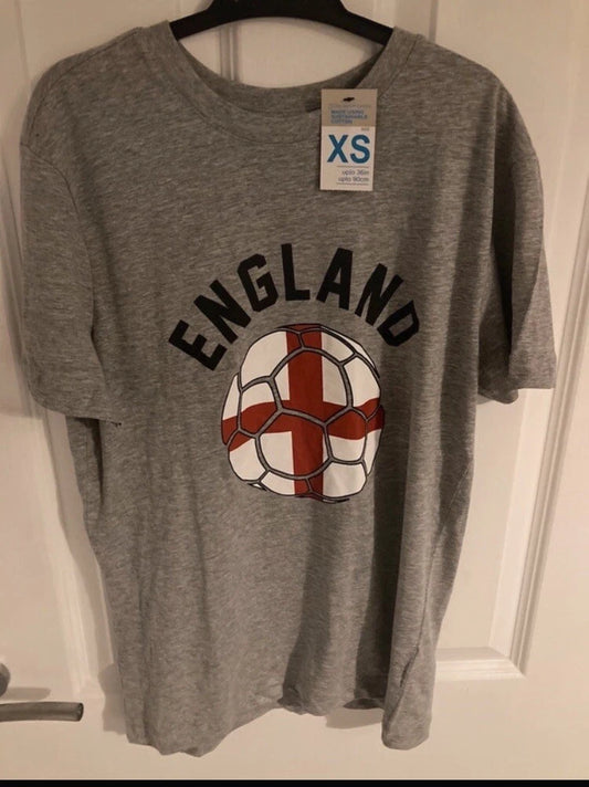 Brand New England Football T-shirt