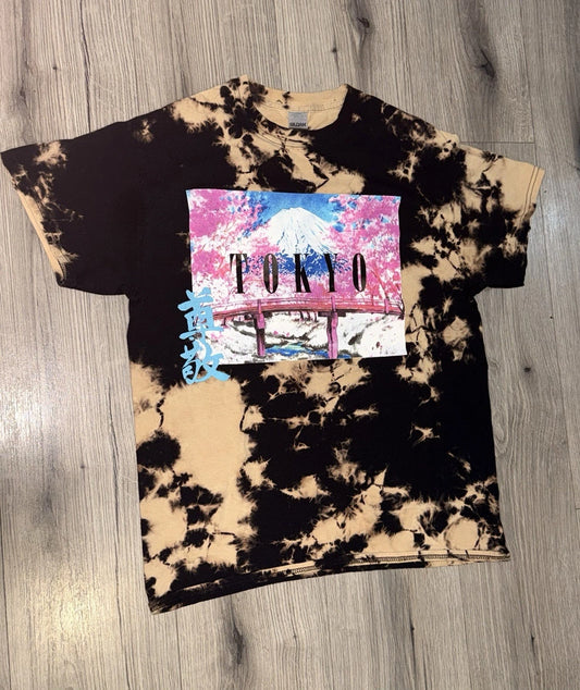 Gildan Tokyo Tie-Dye Graphic Print Black Beige T-Shirt Mens M