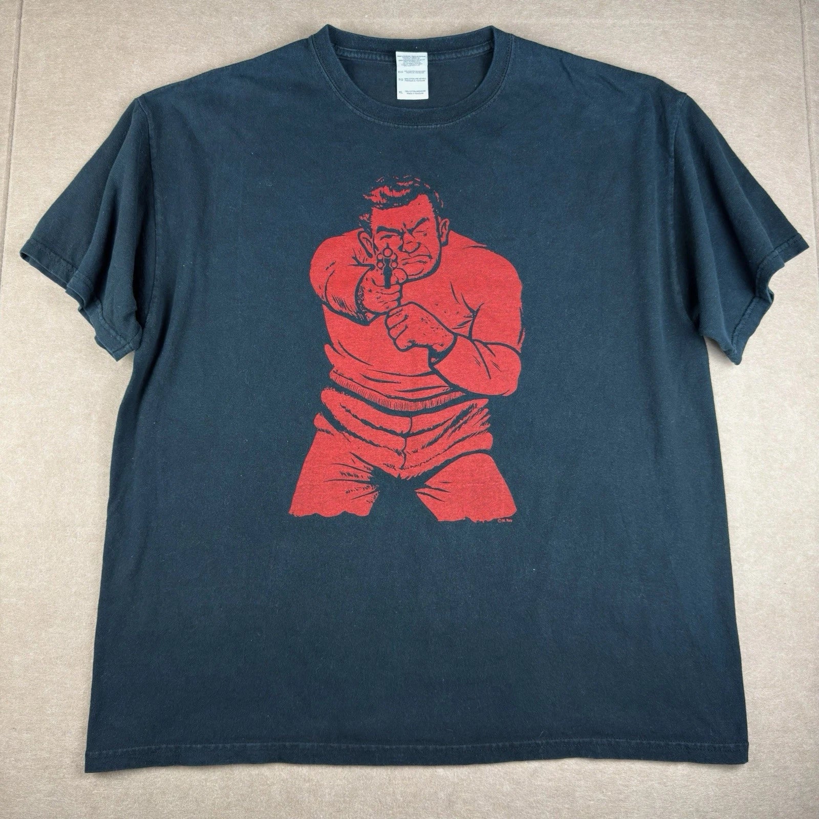 Gunman Print T Shirt XL Black Red Graphic Comic Style Streetwear Tee Gildan