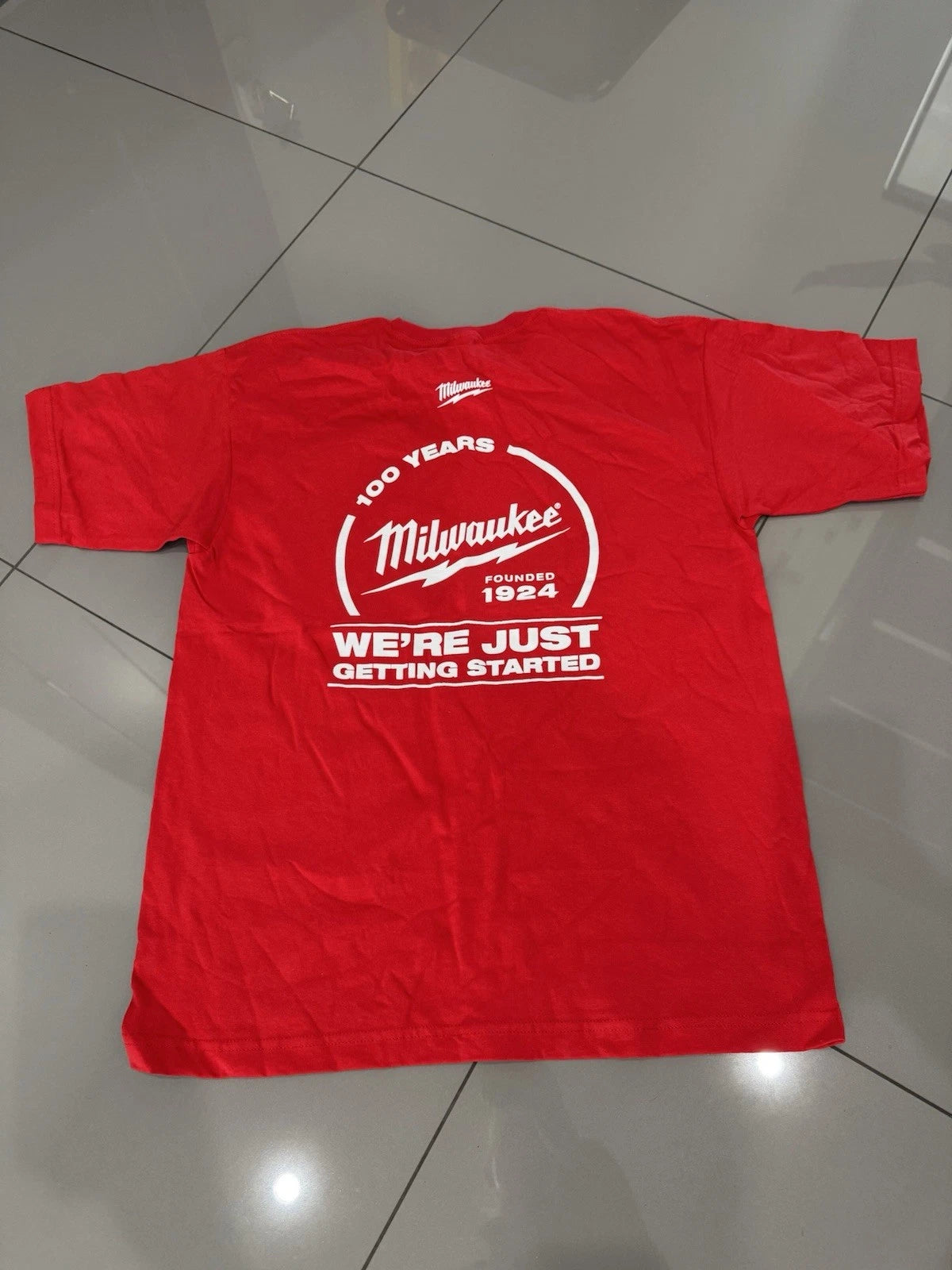 Milwaukee T Shirt Unisex Graphic Print  Celebrating 100 Years L LARGE NEW