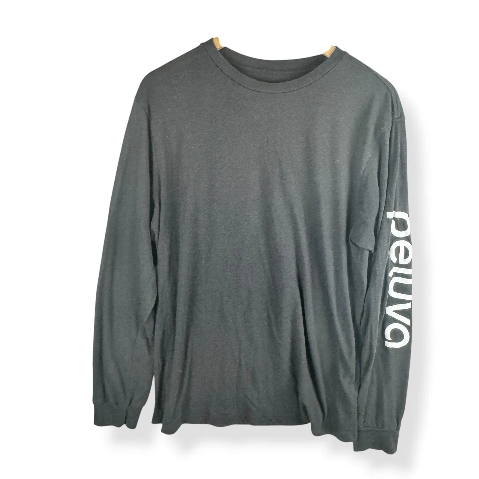 Peluva Logo T Shirt Mens Size Large Long Sleeve Cotton Hiking Outdoor USA Made