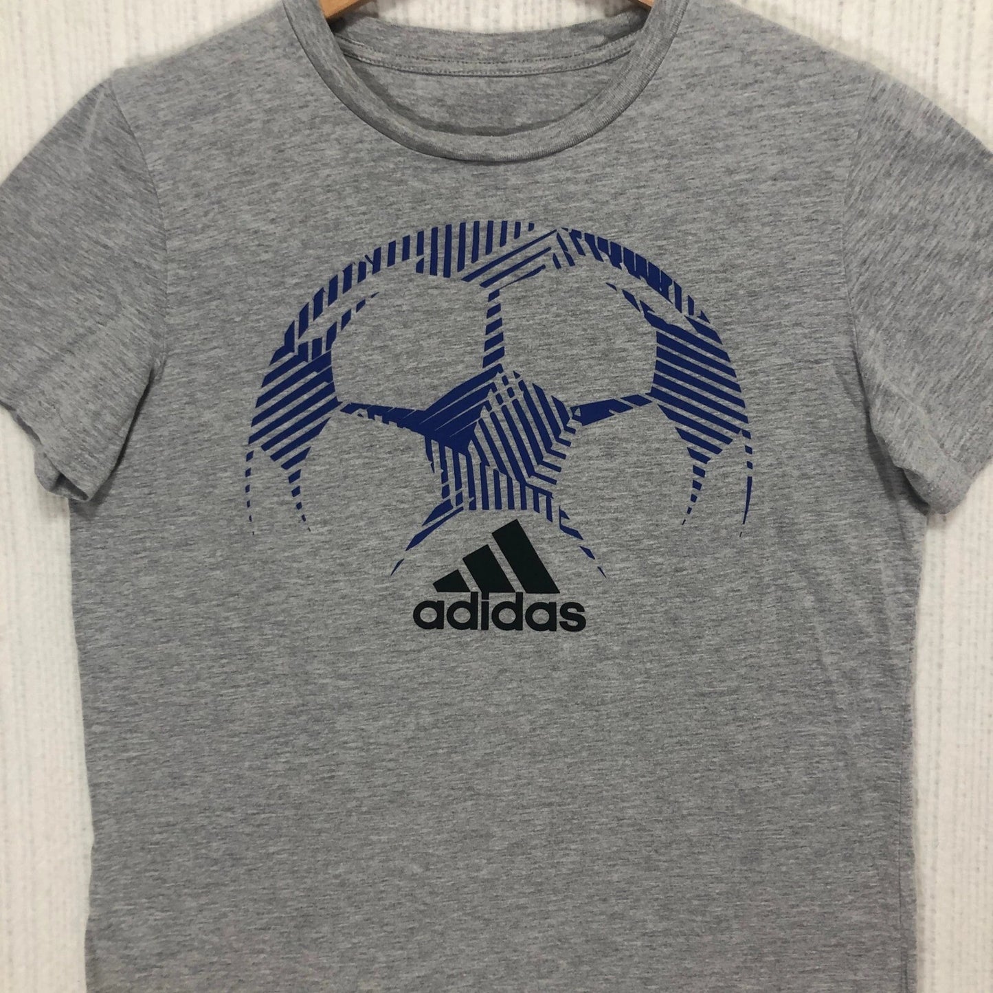 Adidas Soccer Graphic T-Shirt Short Sleeve Activewear Tee Men's Size Medium