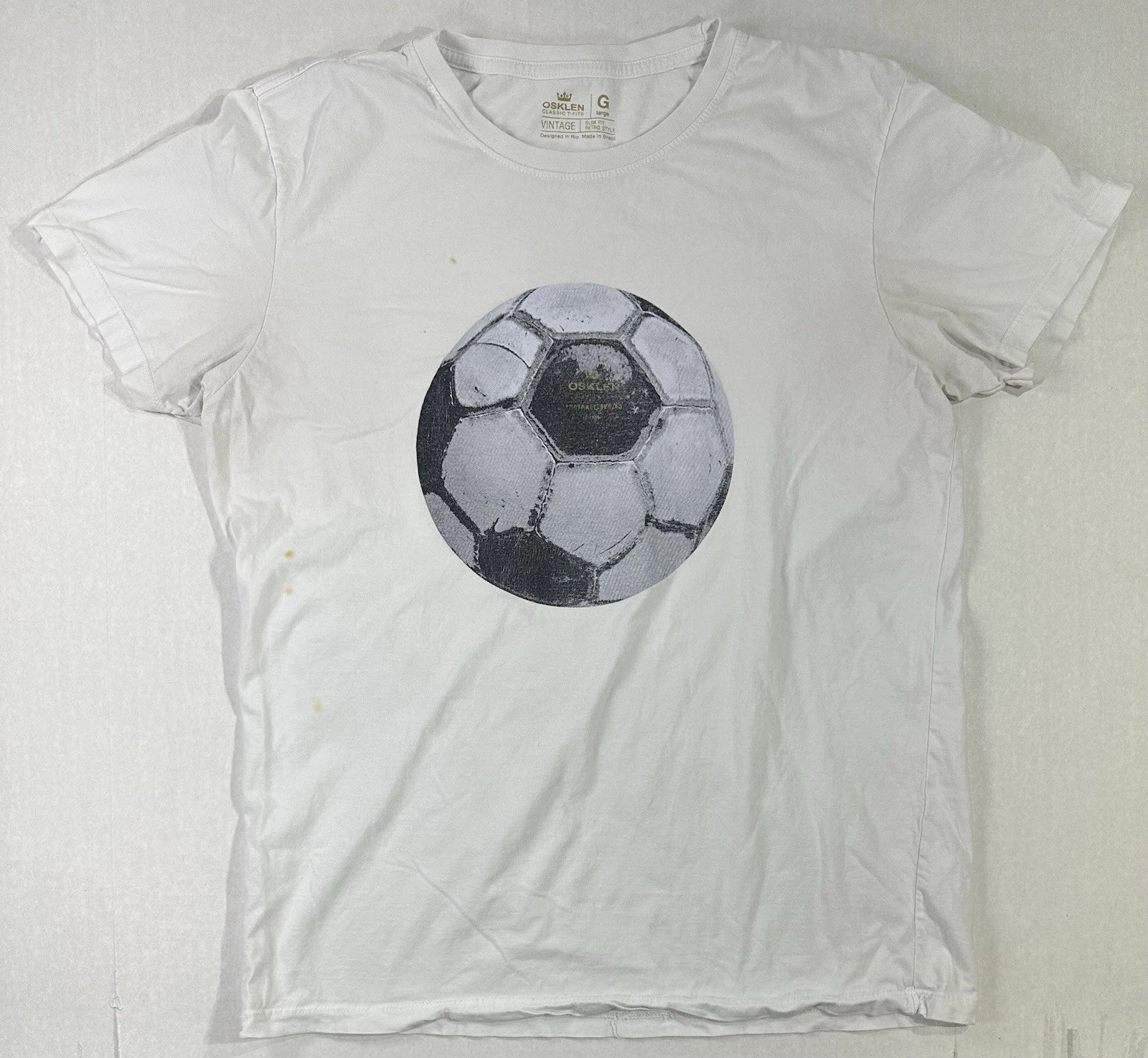 Osklen Vintage Soccer Ball Graphic T-Shirt White Slim Fit Rio Brazil Size Large