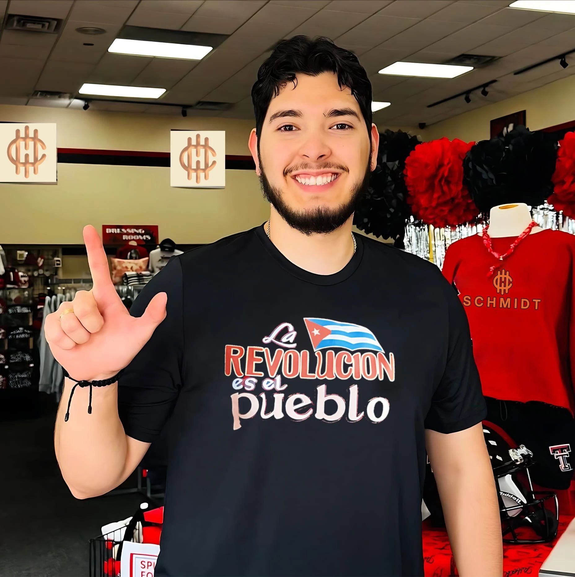 La Revolucion es el Pueblo Cuba flag shirt