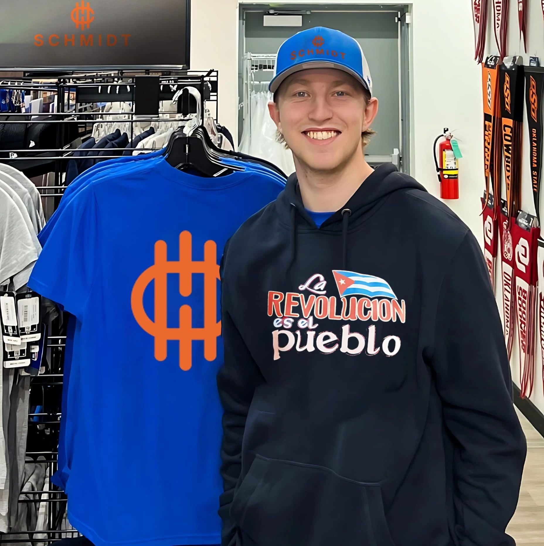 La Revolucion es el Pueblo Cuba flag shirt