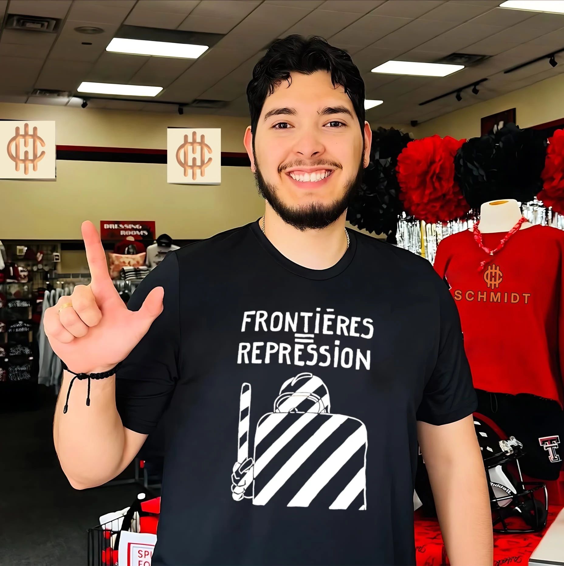 Frontieres Repression slogan shirt